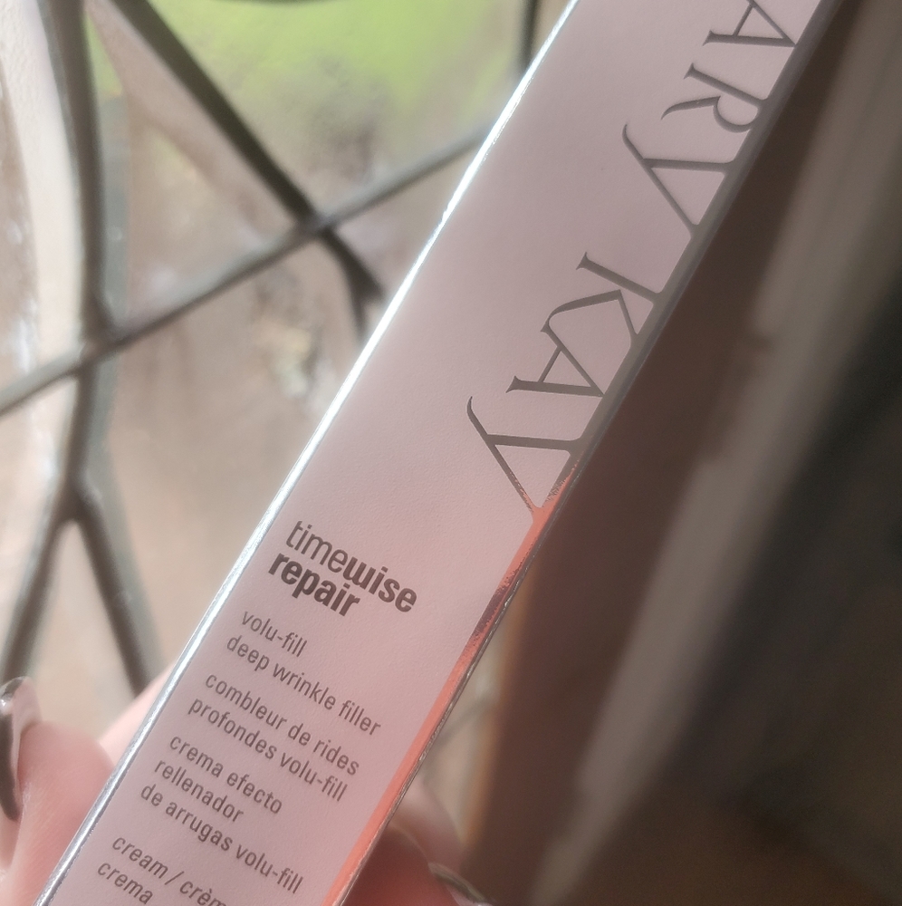 COPY - TimeWise Repair® Volu-Fill® Deep Wrinkle F…